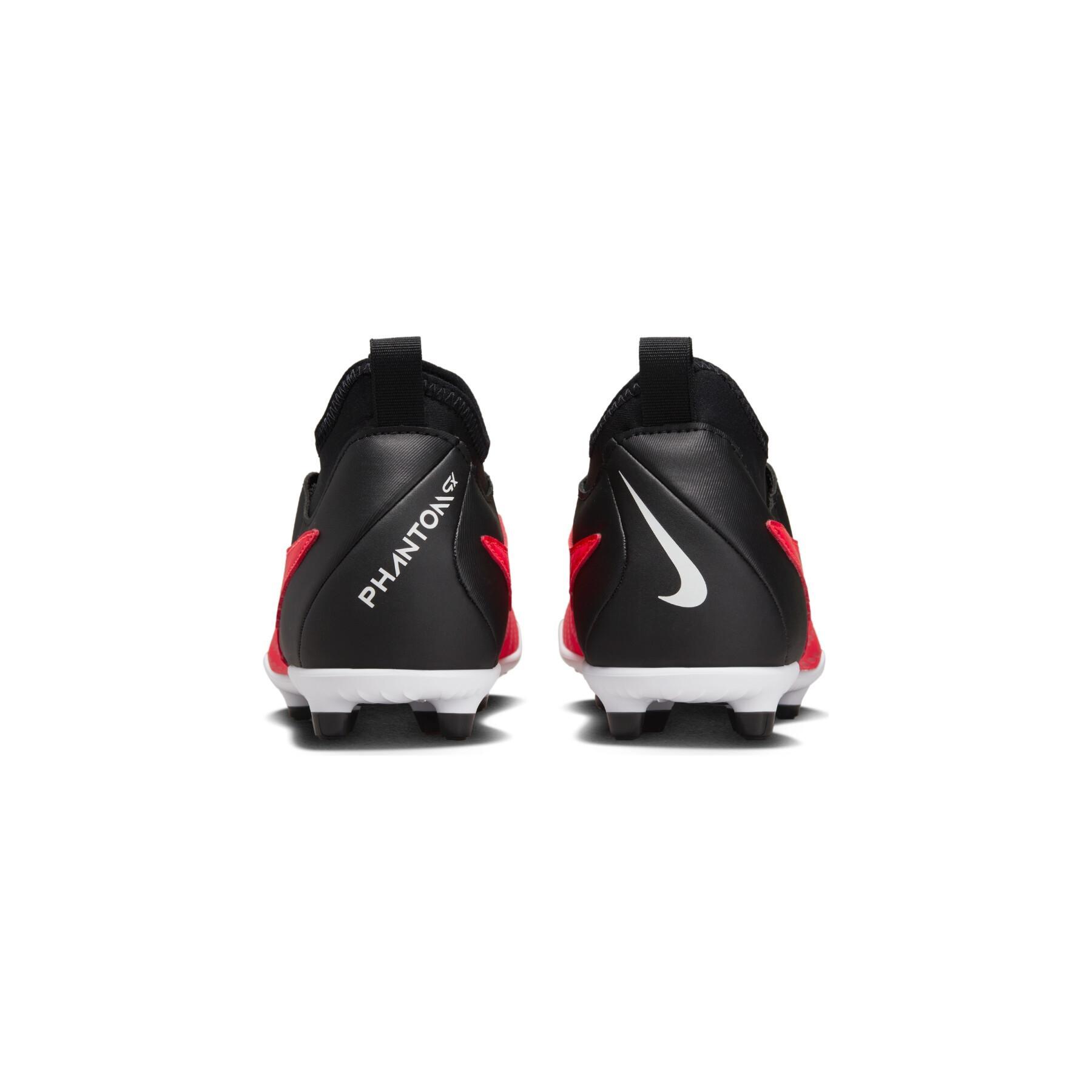 Sapatos de futebol para crianças Nike Phantom GX Club Dynamic Fit AG