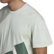 T-shirt com logótipo gigante adidas Essentials